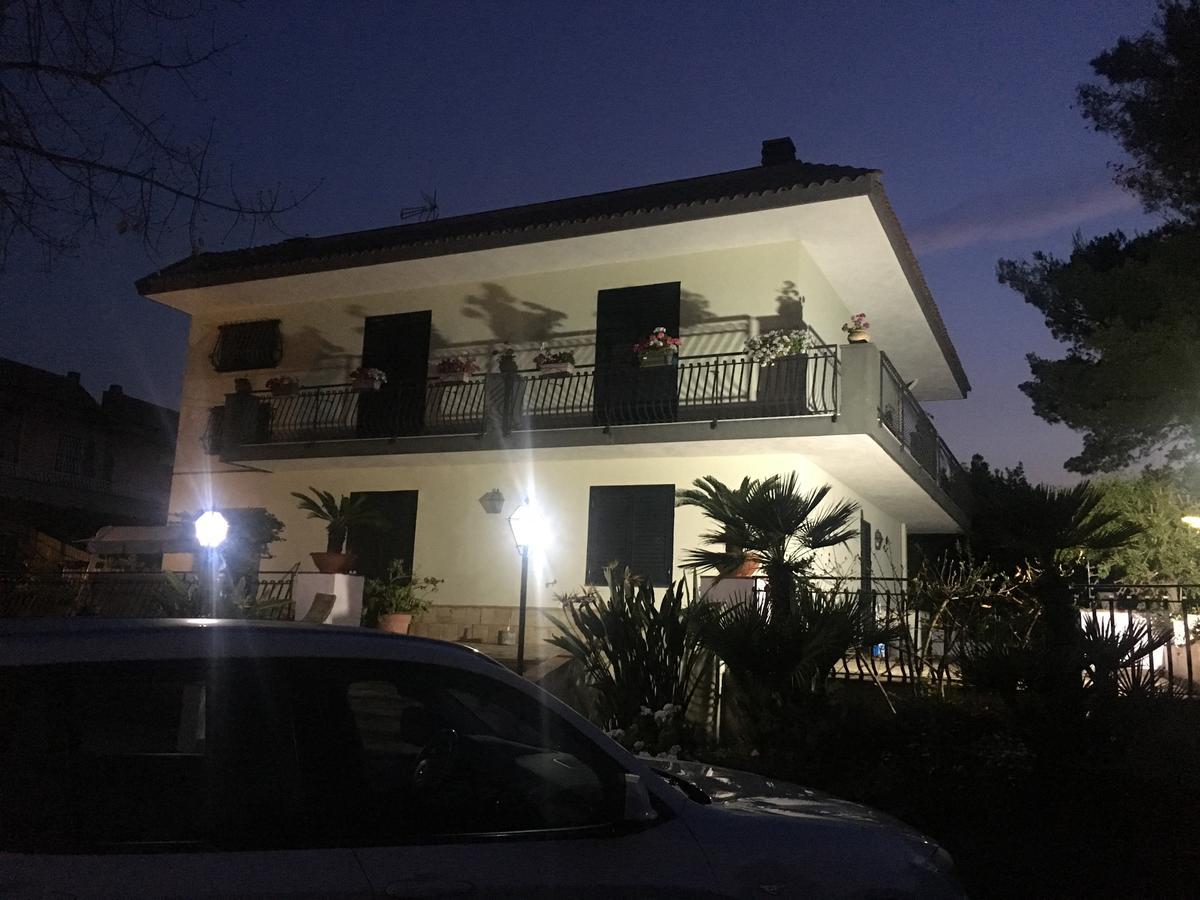 Villa Fraele 아치레알레 외부 사진